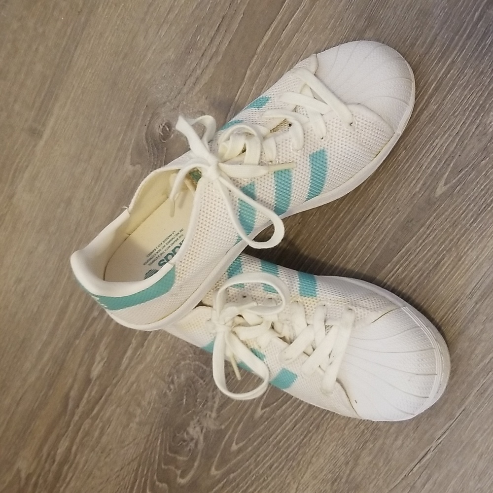 Women's Adidas Clamshell Sneakers